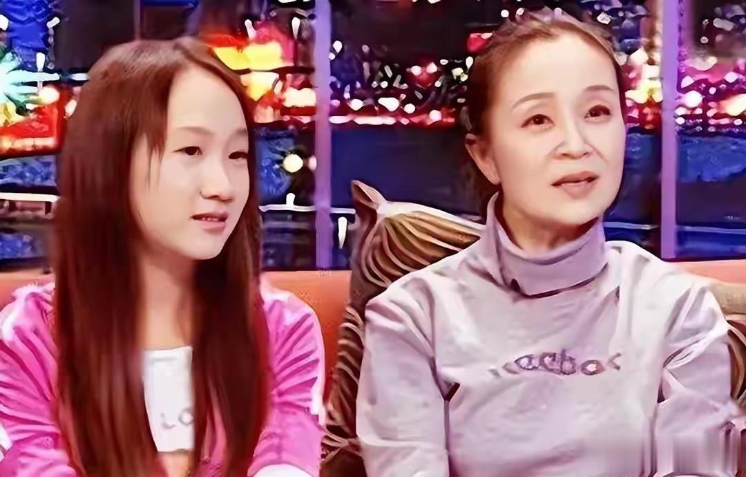 67岁刘莉莉近况：定居日本，嫁富商不再拍戏，不婚女儿成为心病