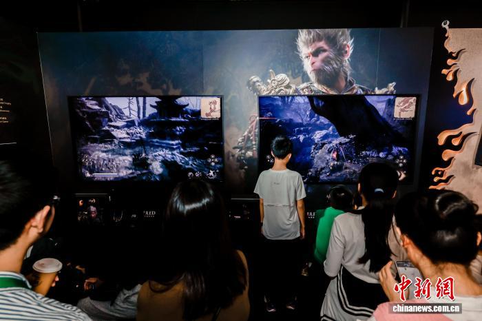 千余項技術產品集中亮相 烏鎮“互聯網之光”照見未來