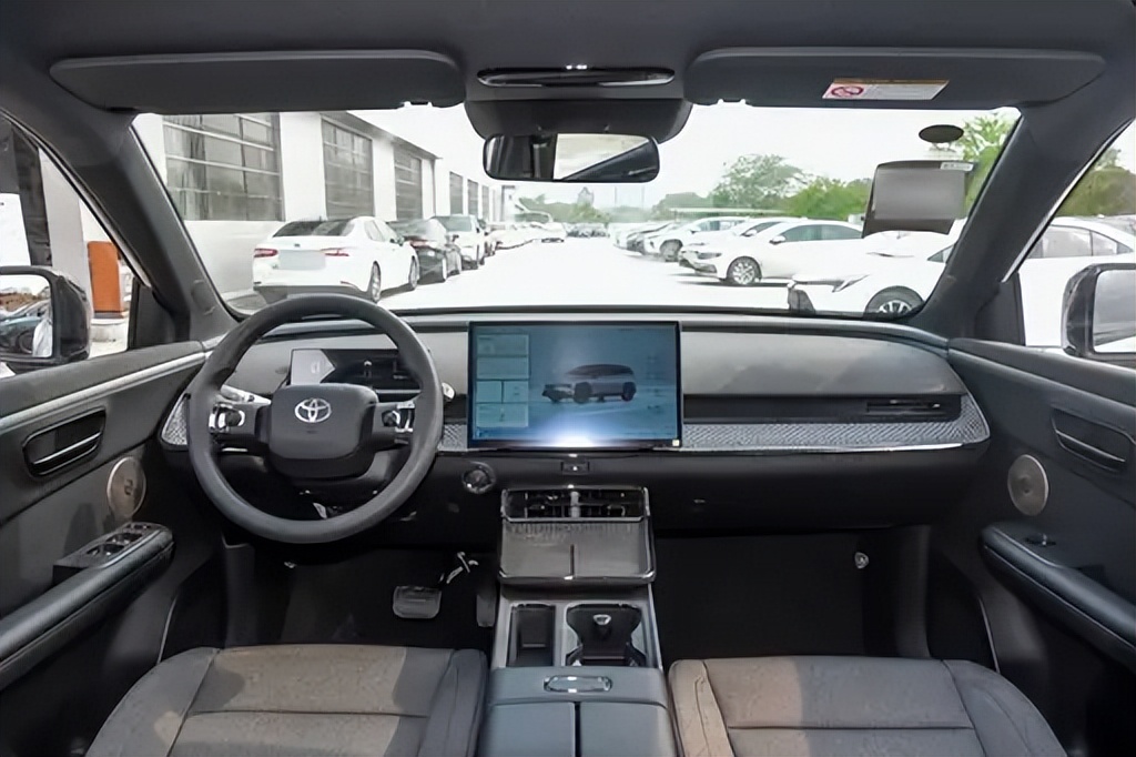 10-15万想买合资纯电SUV？先看完这台“连续卖爆”的再决定