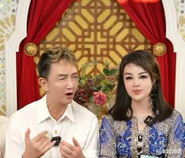 周正毅办64岁大寿!李玲玉亲自献唱,席开50多桌,现场炫耀不断