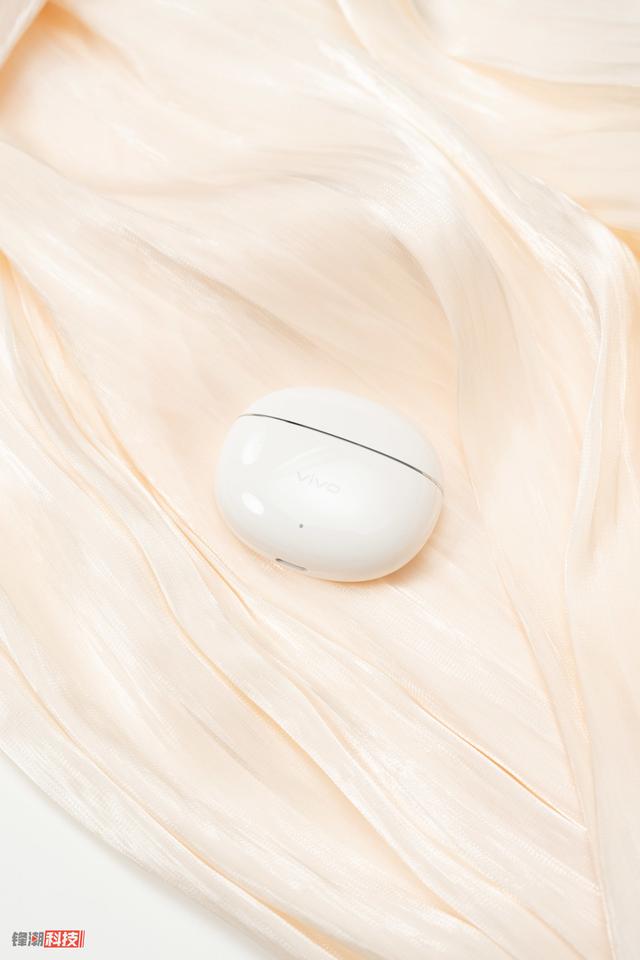vivo TWS Air3 Pro上耳体验:设计简约,音质临场感十足