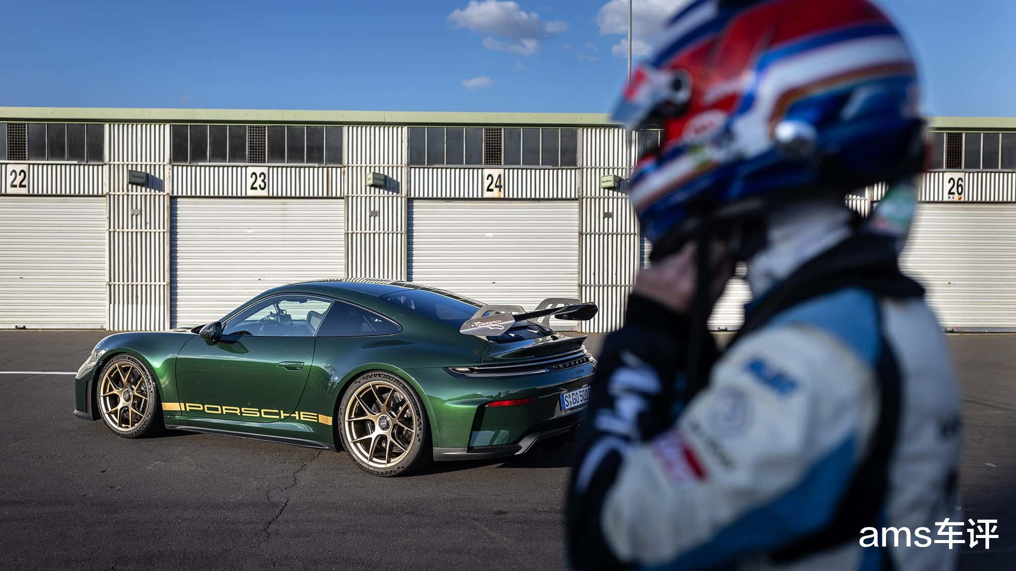 一场关于“人、机械与极限”的对话，测试保时捷911 GT3