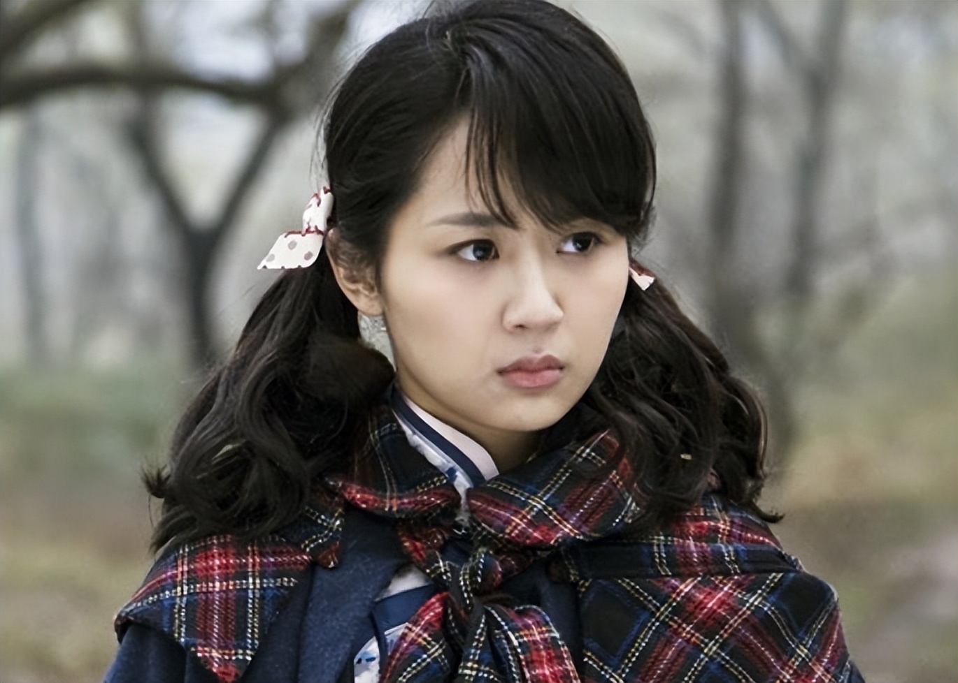 一场生日，戳穿了杨紫在演艺圈的地位，原来肖战一个字都没说错