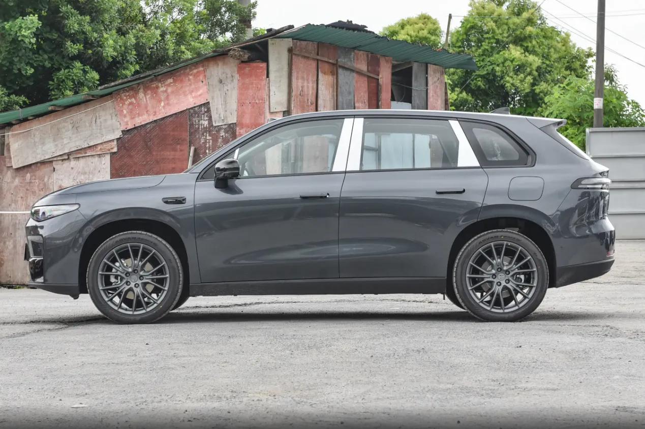 尚界H5预售16.98万起，到底划不划算？比过零跑C10再说话