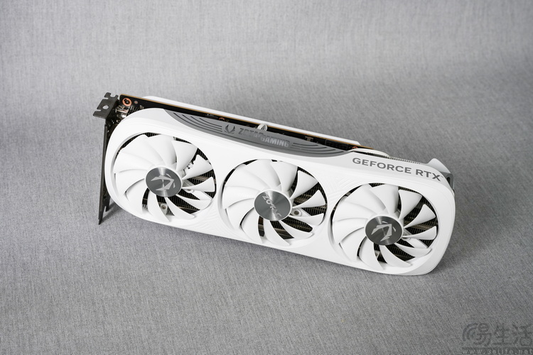 酷睿Ultra5 vs 銳龍5：新架構千元CPU誰更強