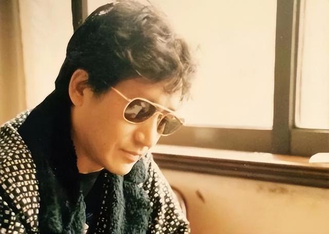 陈彼得离世,原因太惋惜,他的爱人发文,短短三个字把大家看哭了