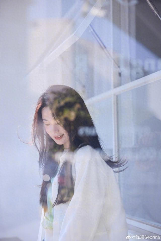 陈瑶：奶油味的陈瑶，想不想尝一尝！