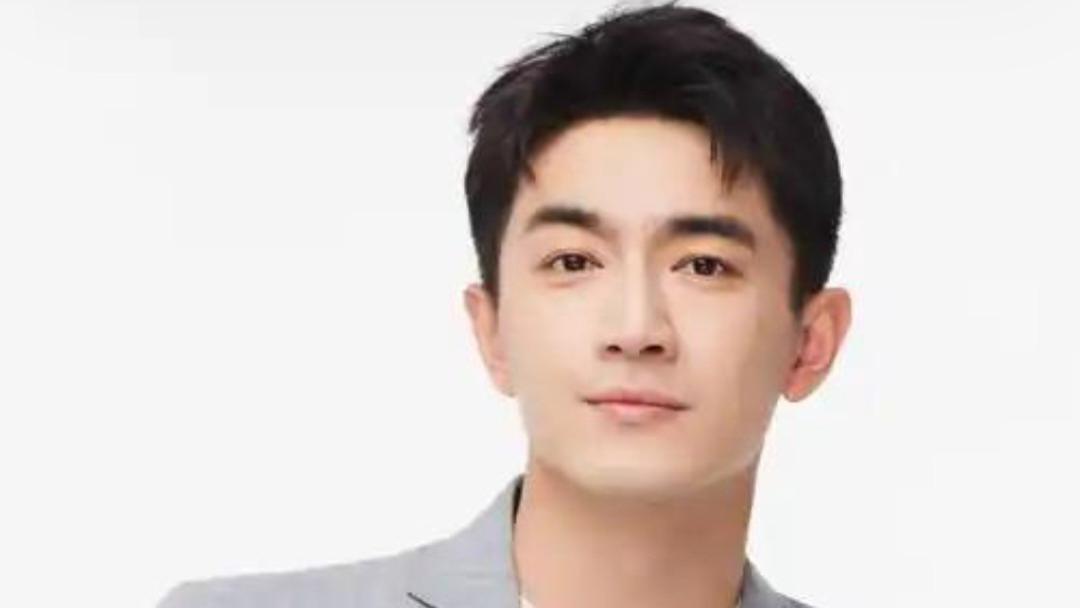 林更新与史芮伊疑似同居，新恋情曝光引热议