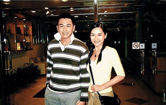 他一婚娶香港小姐,二婚娶助理,三婚娶小20岁美女,51岁终于当爹