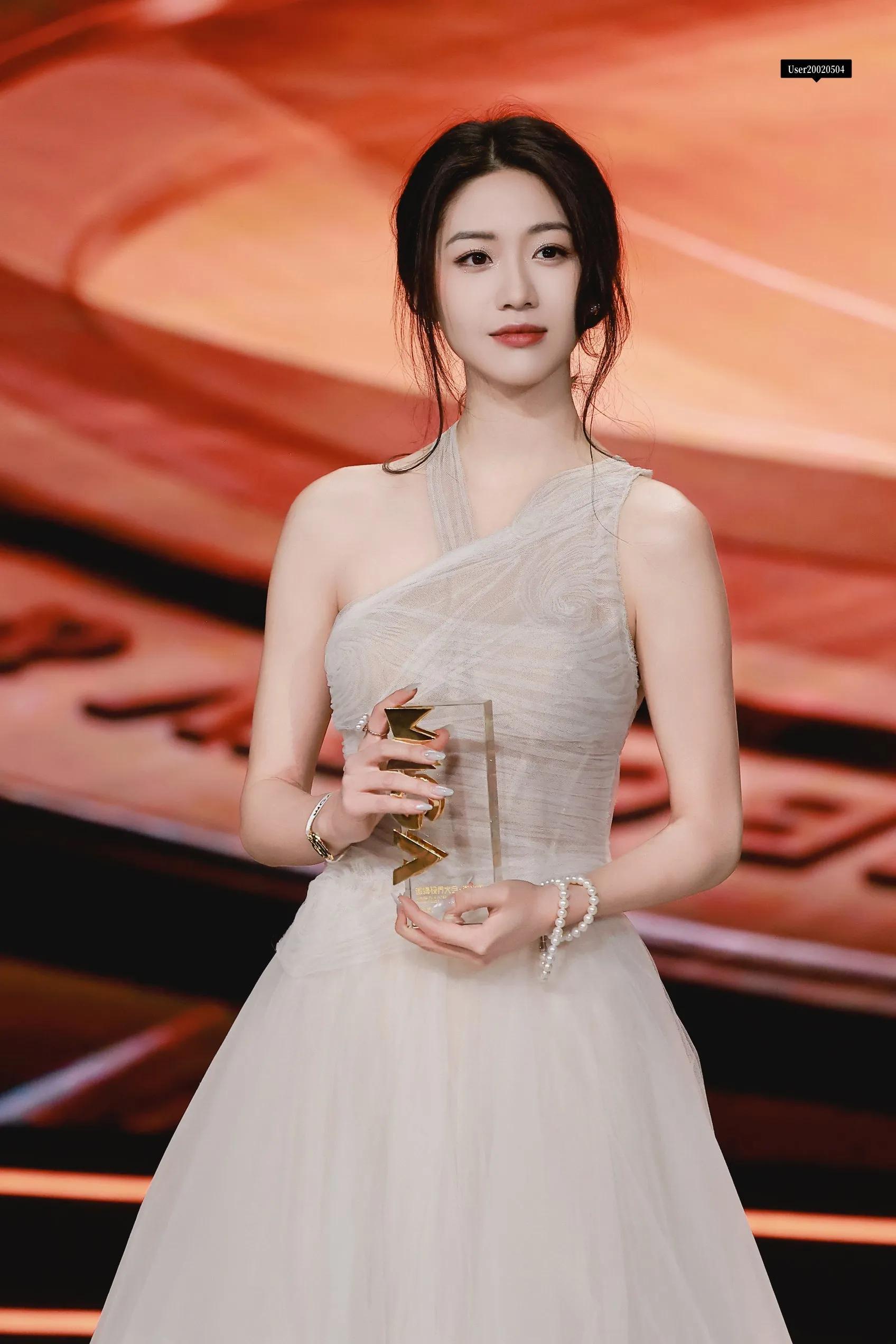 向涵之微博视界大会美图