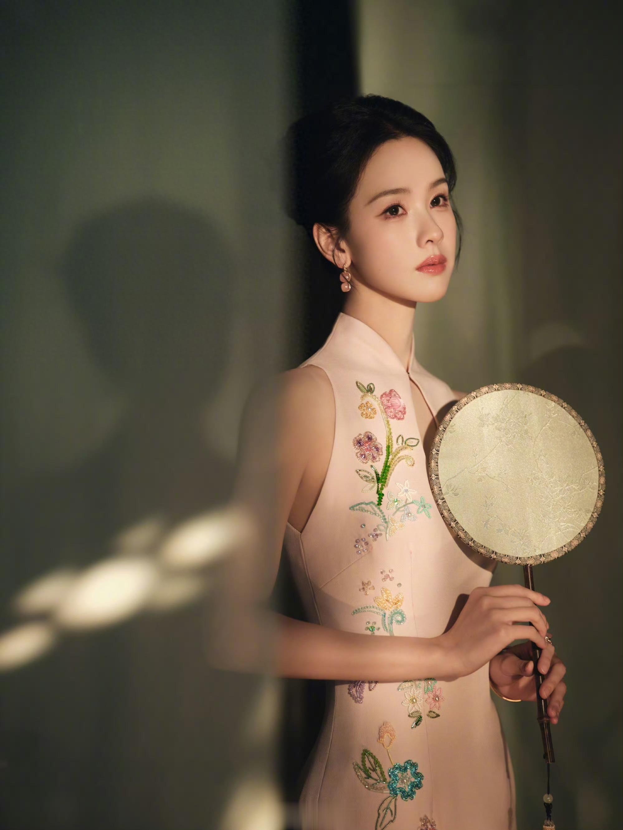 陈都灵新中式风格