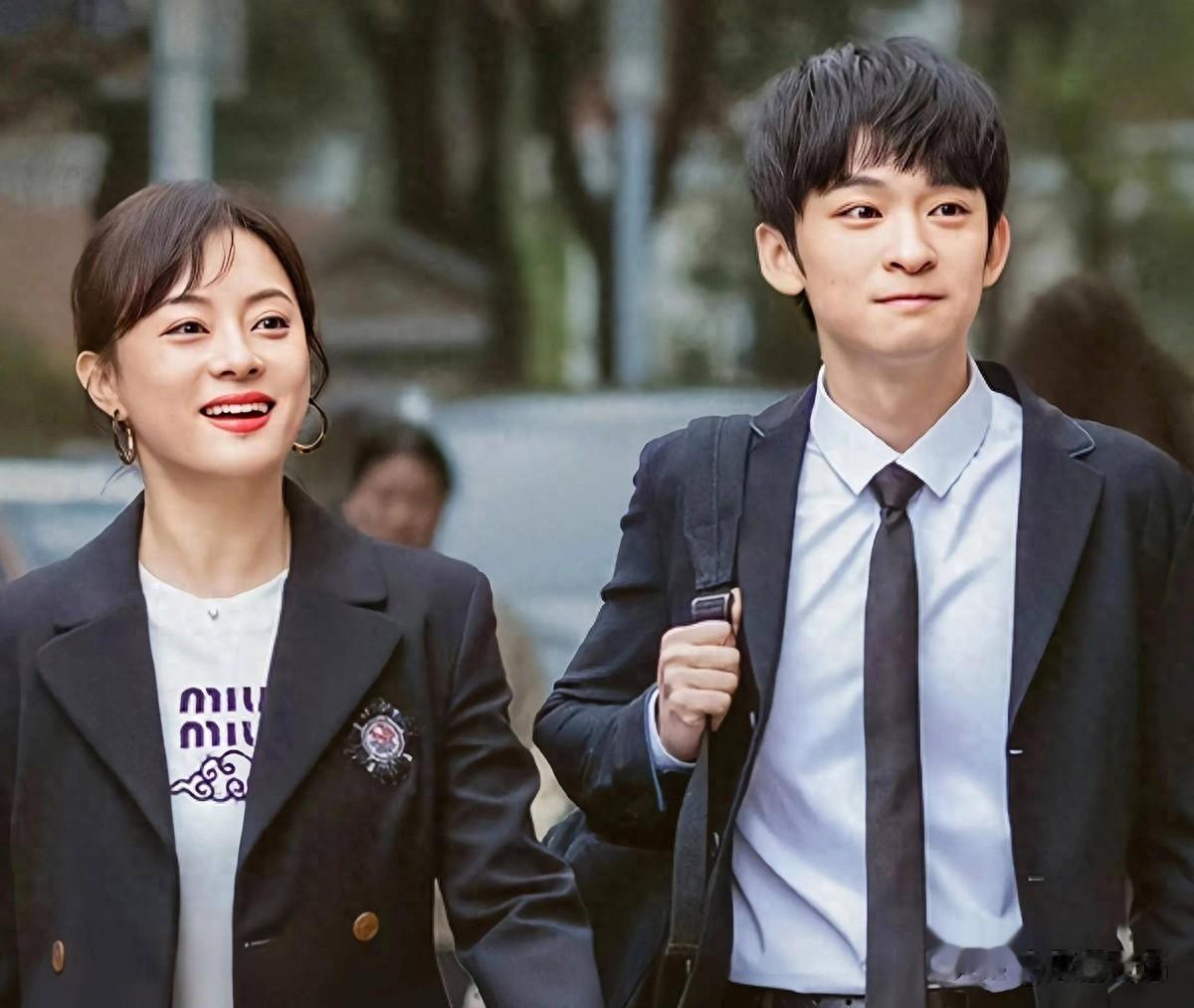 王京花没想到，13年捧不红的儿子董子健，如今为她狠狠争了口气