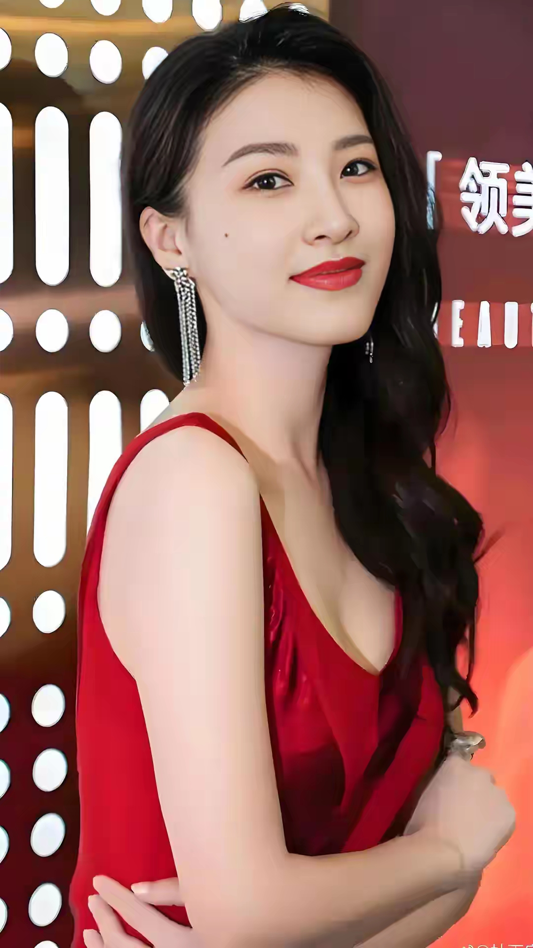 破界生长的实力演员——杜雨宸