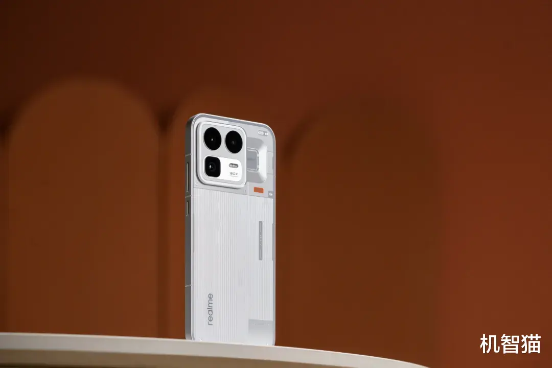 真我Neo8測評：在手機上玩Steam年度最佳PC游戲