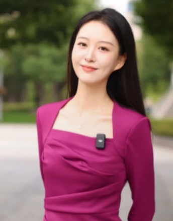 刘璇一袭玫红修身裙配黑长直发,气质优雅美得好温柔