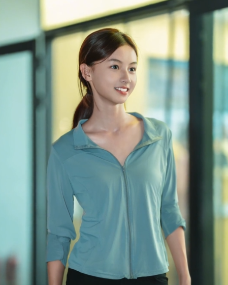 一夜之间全是恶评!撞脸张柏芝女孩爆红仅半月,令人恶心一幕发生