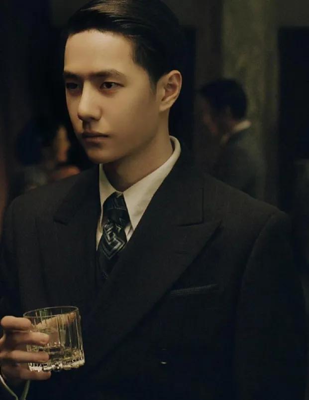 刘昊然,开除95后小生