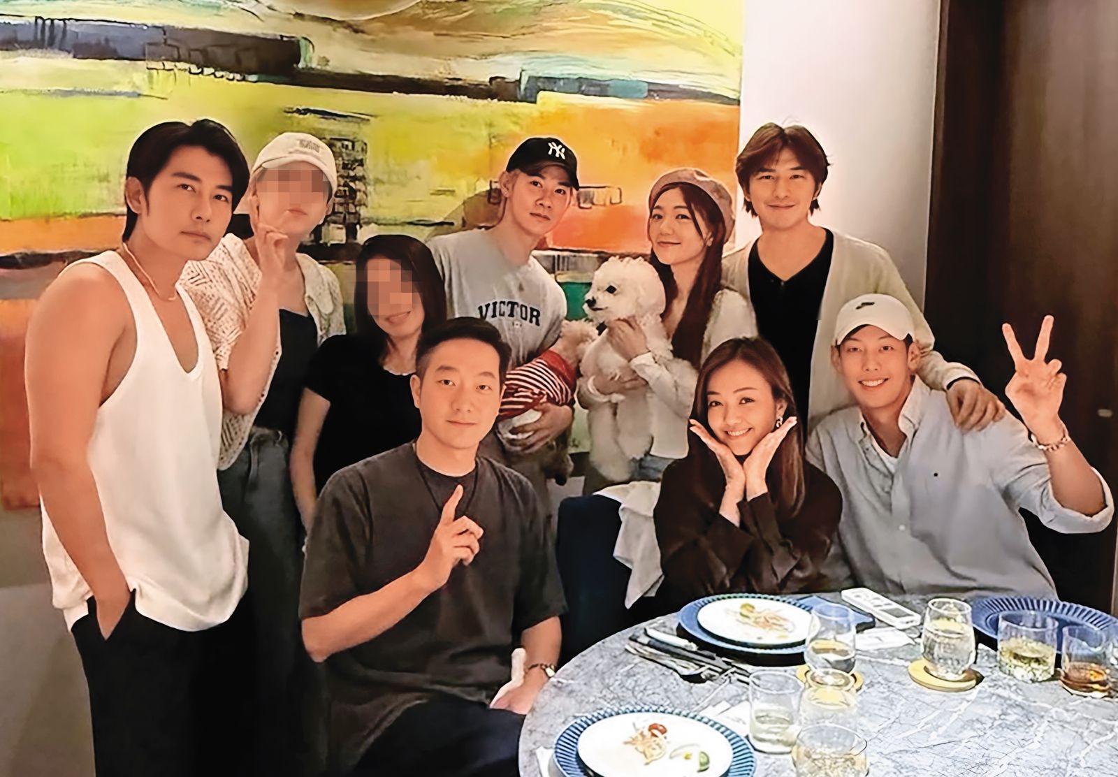 曝陈柏霖年底结婚，与小7岁陈庭萱交往13年成老夫老妻 女方已冻卵