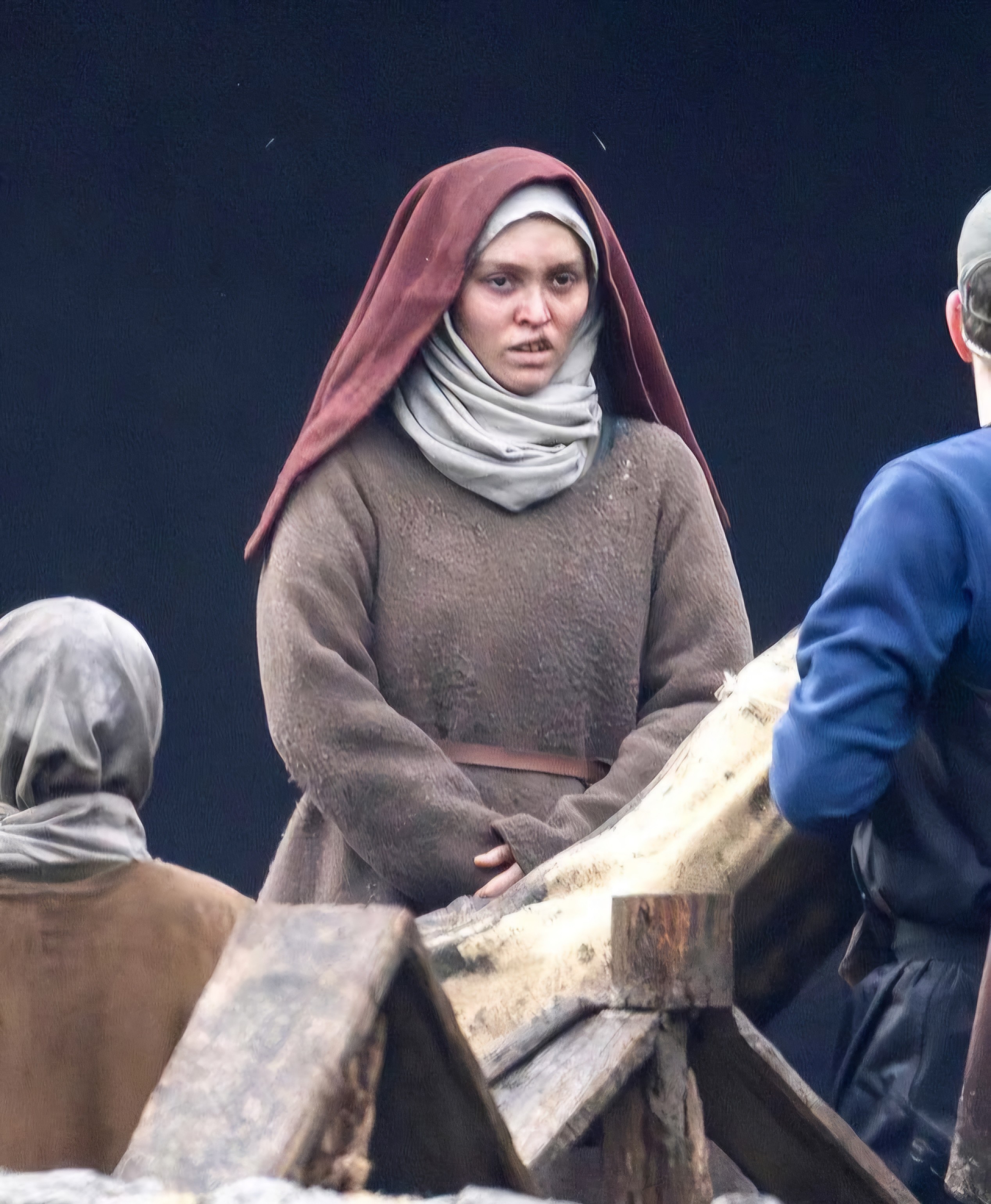 天啊，这居然是德普的女儿， 为了甩掉星二代标签新片造型突破很大