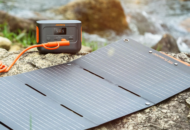 電小二推出磷酸鐵鋰充電寶，通過CCC認證，雙百瓦快充，填補空白