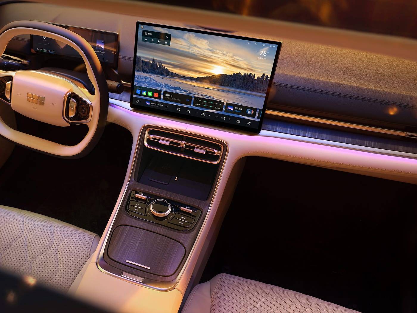 10.38万元起,吉利银河A7预售,秦L的压力来了?