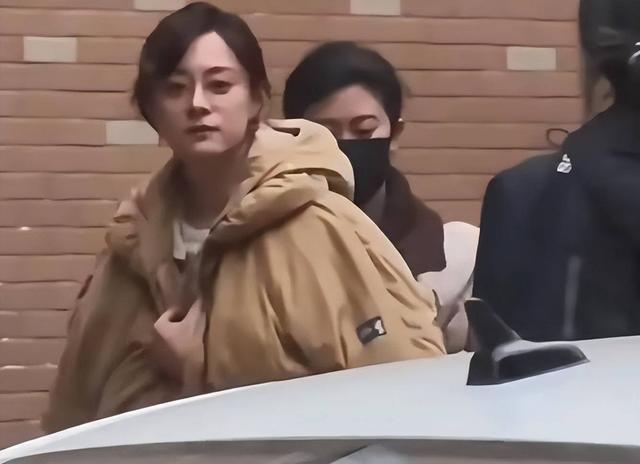 “移民风波”发酵4天后，孙俪终于更新动态，郭德纲的评价真没错