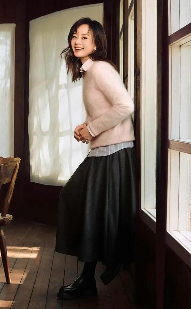 孙俪怎么偷偷美成这样!43岁的她状态太惊艳了,网友:甄嬛回来了