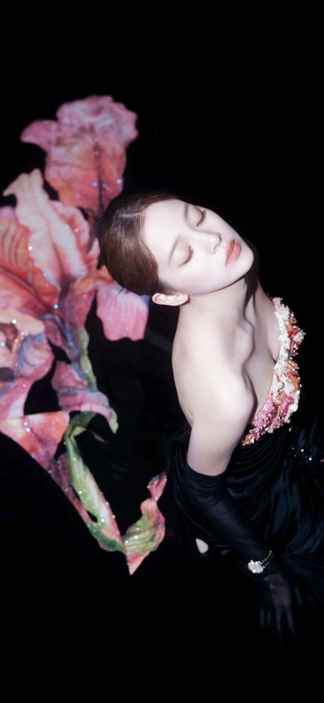 欧阳娜娜美图分享