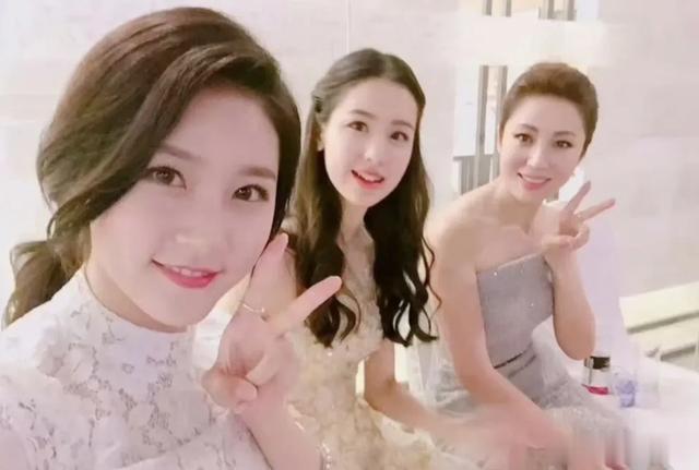 25岁金赛纶的悲剧人生,开局可媲美关晓彤,结局竟神似大S!