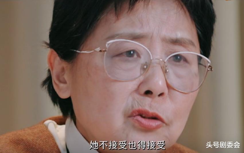 看懂黄圣依妈妈拨米饭的细节,才知道黄圣依为啥能忍杨子这么多年