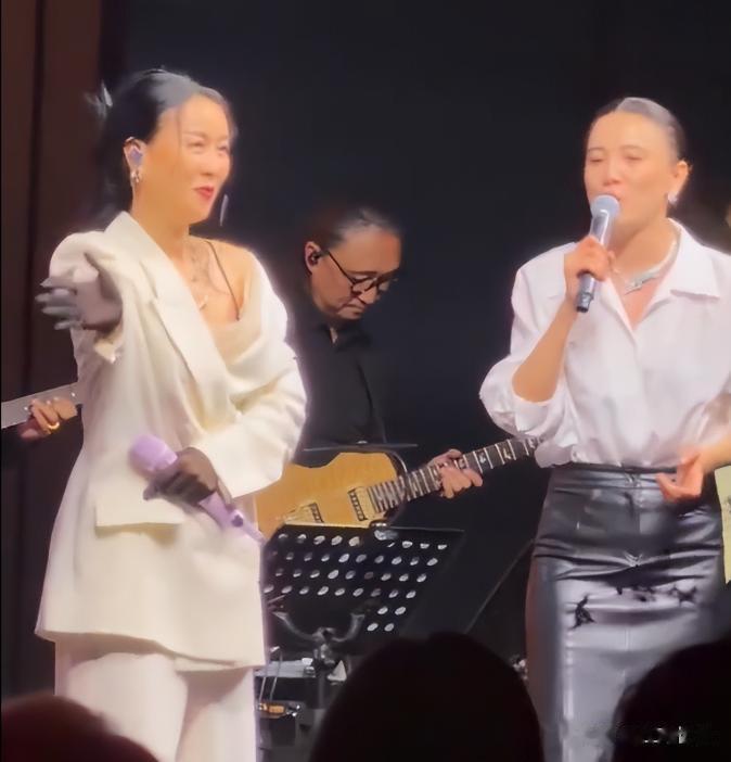 卡地亚这一夜，珠圆玉润的郭晶晶，秒了内娱一堆“排骨精”