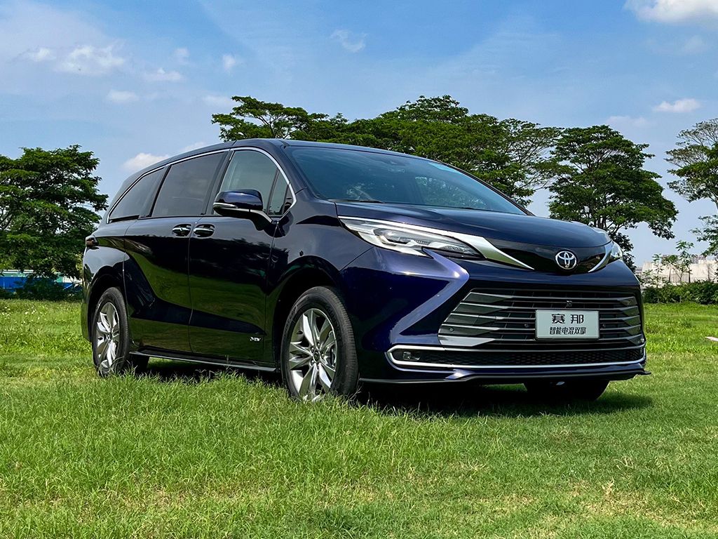 东风本田终于妥协！新款艾力绅官降3万上市，配置升级，销量能涨？