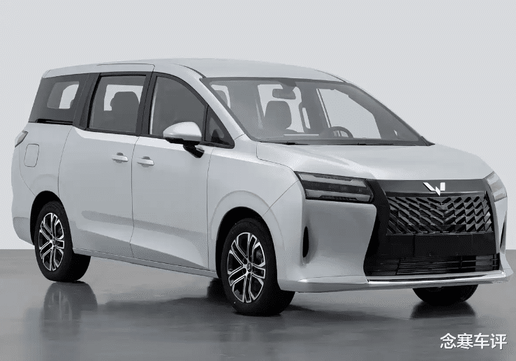 五菱星光730即将开启预订!车长4米9,10万级MPV,油电混动三选一