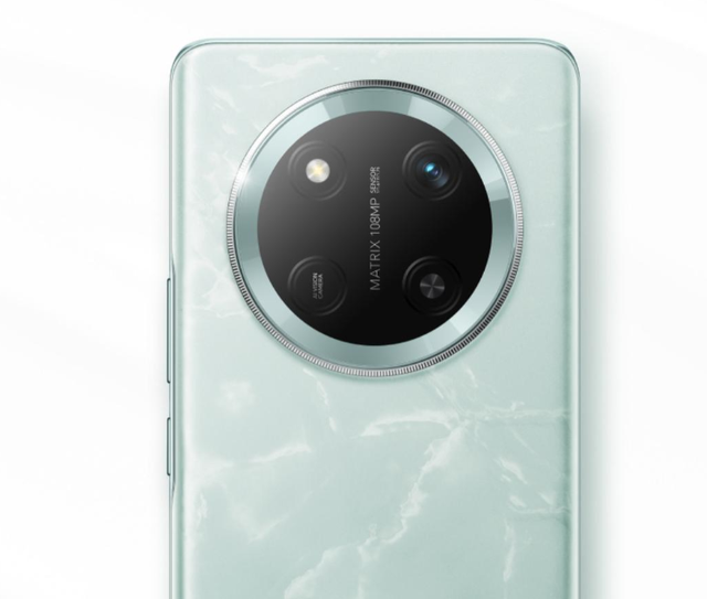 新机盘点:7800mA千元手机;8.35英寸高性能新机