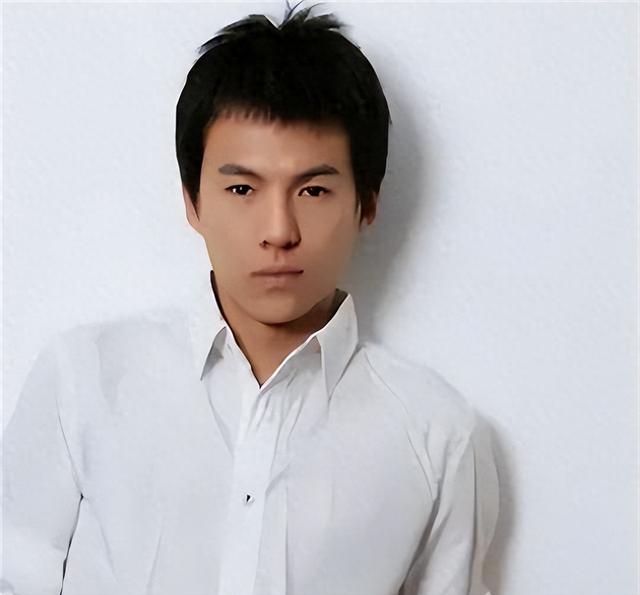 “京圈恶少”王烁:睡遍娱乐圈女星,殴打继母王艳,枪指刘涛老公