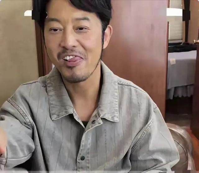 沙溢暴瘦36斤像换了个人!他面黄肌瘦,儿子却胖成‘小沙溢’?