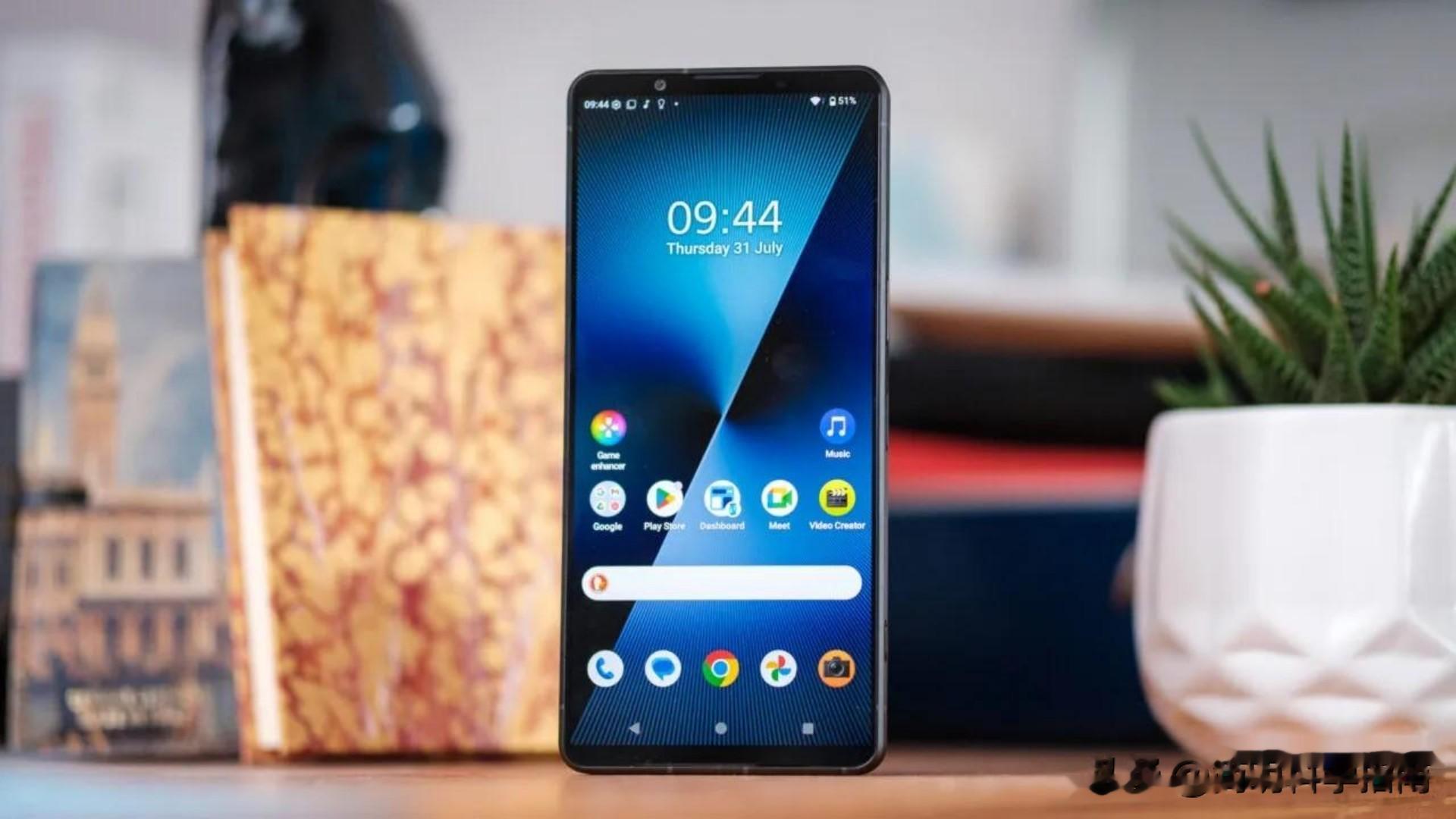 我試圖喜歡索尼手機，但它的過時定位讓人無法喜歡