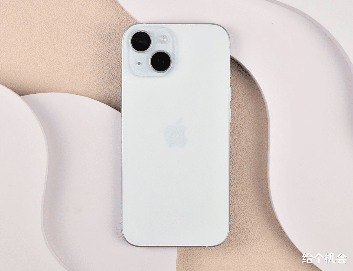 目前“最值得撿漏”的蘋果手機，從5999跌至3899，價格大跳水