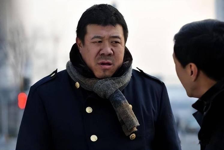 喝酒毁掉2段婚姻，如今瘦到脱相，“许大马棒”秦卫东戒掉酒了吗