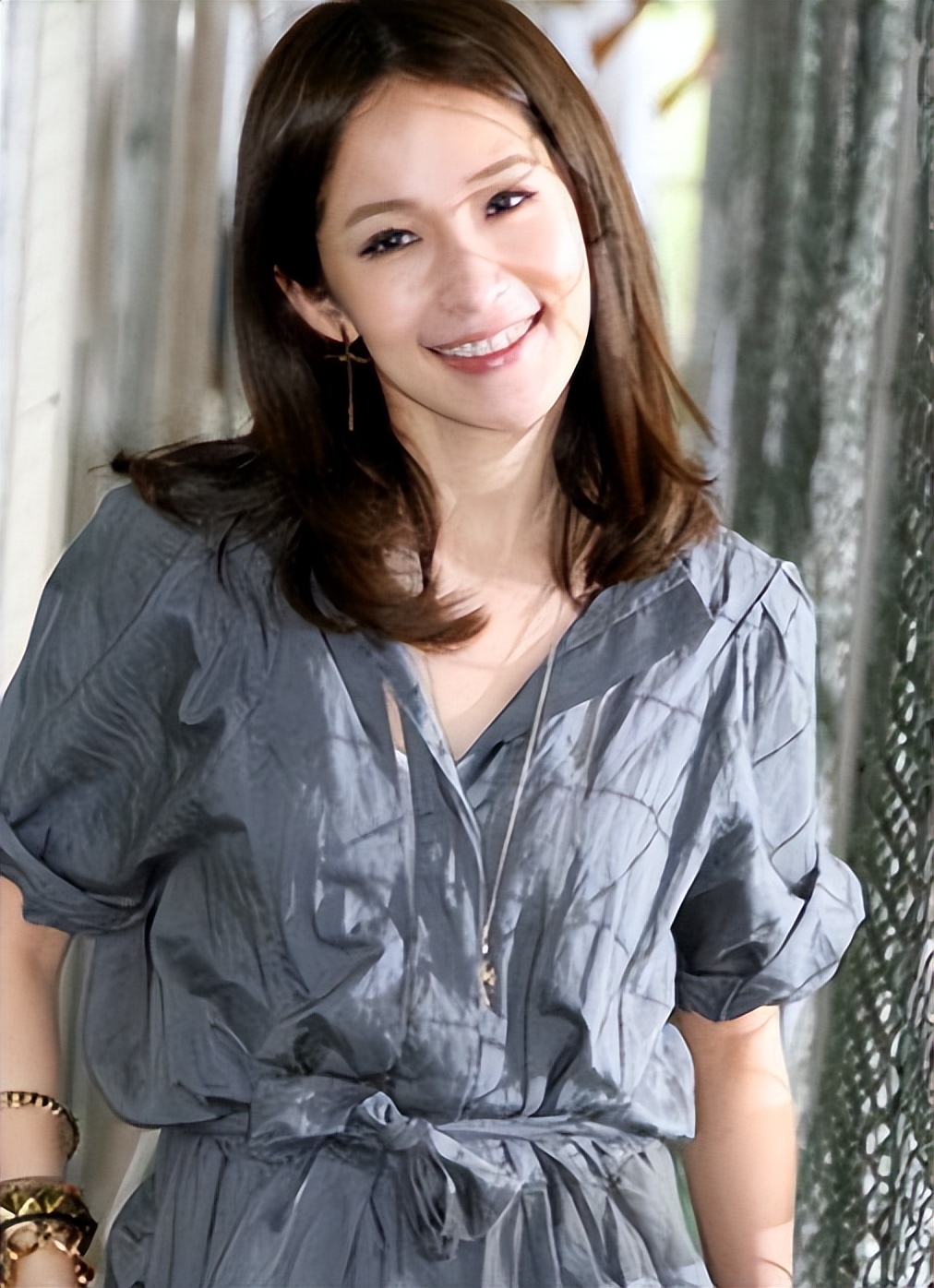 钱再多有什么用？46岁萧亚轩被曝的现状，给所有中年女性提了个醒