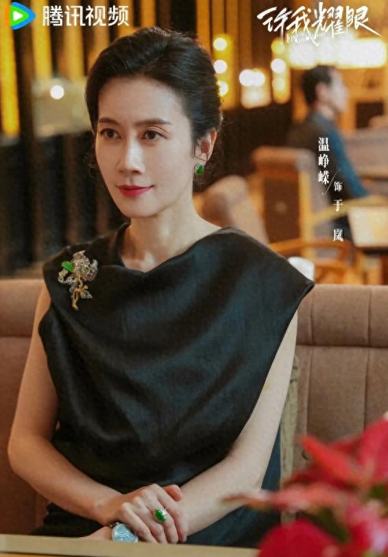 适合演“贵妇”的4位女星,个个天生富贵相,演不了穷人