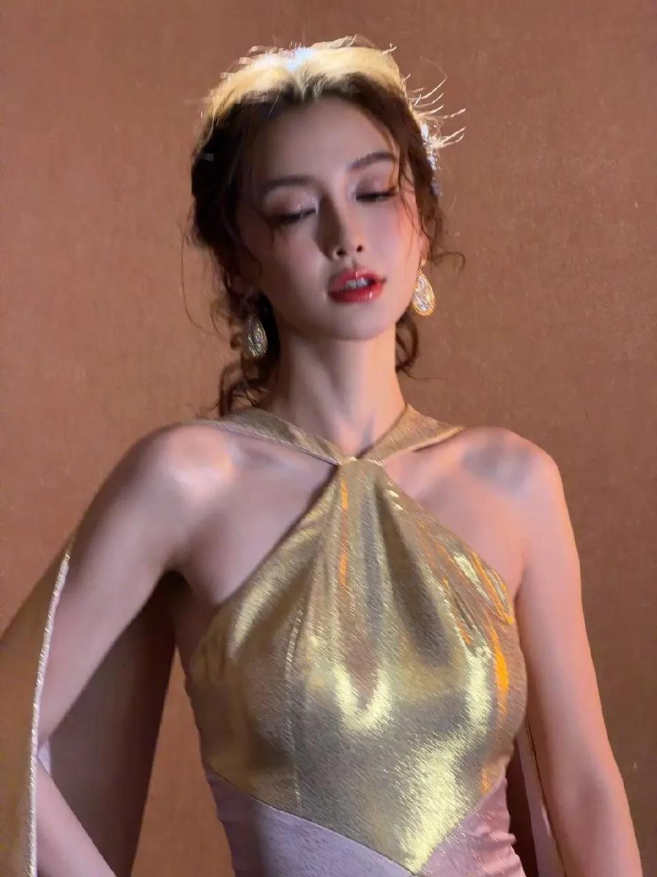 杨颖 的权威认证