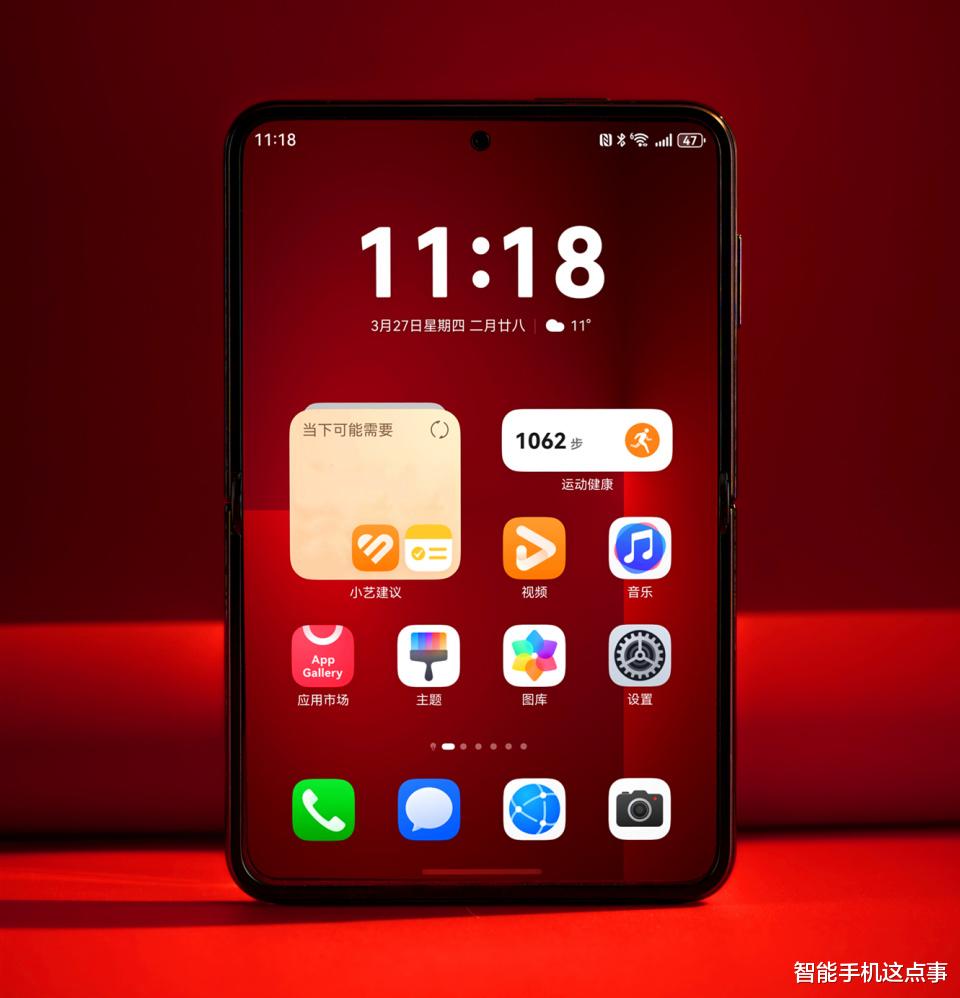 华为折叠帝国再扩张:三折叠小迭代、折叠Pad,或要硬撼苹果