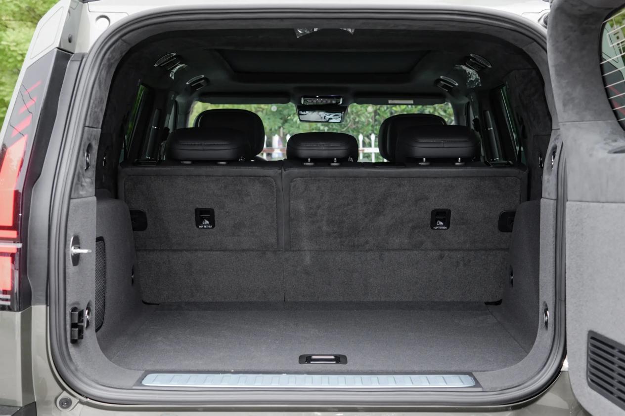 5小时大定3700台！非承载车身+\满血华为\，硬核越野31.99万起