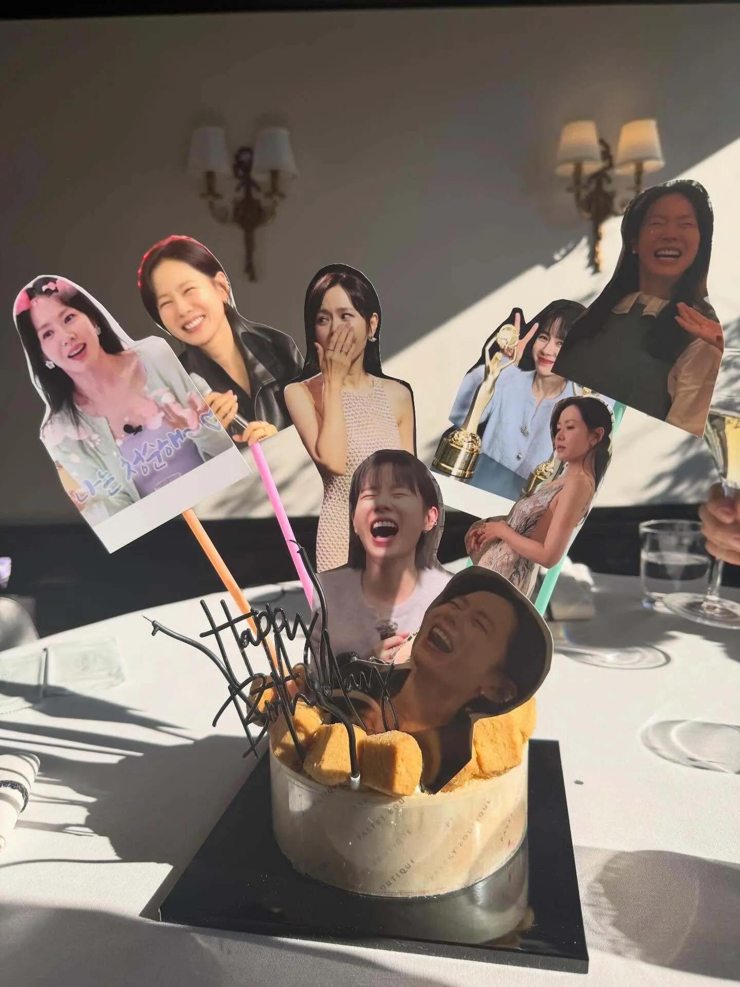 孙艺珍儿子陪她过生日,孕肚明显疑怀二胎,家里的水晶吊灯很奢华