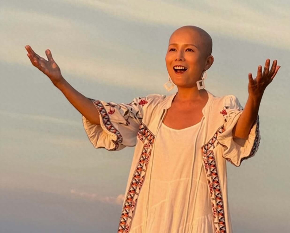 突发！香港知名女星乳腺癌复发，病情持续恶化，肿瘤已经越变越大