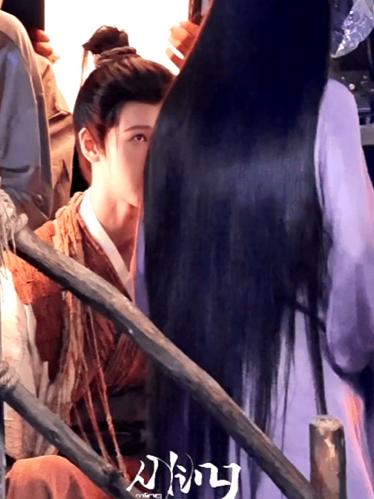 《尚公主》片场,李昀锐竟然躺在孟子义怀里睡觉?这下是真无解了