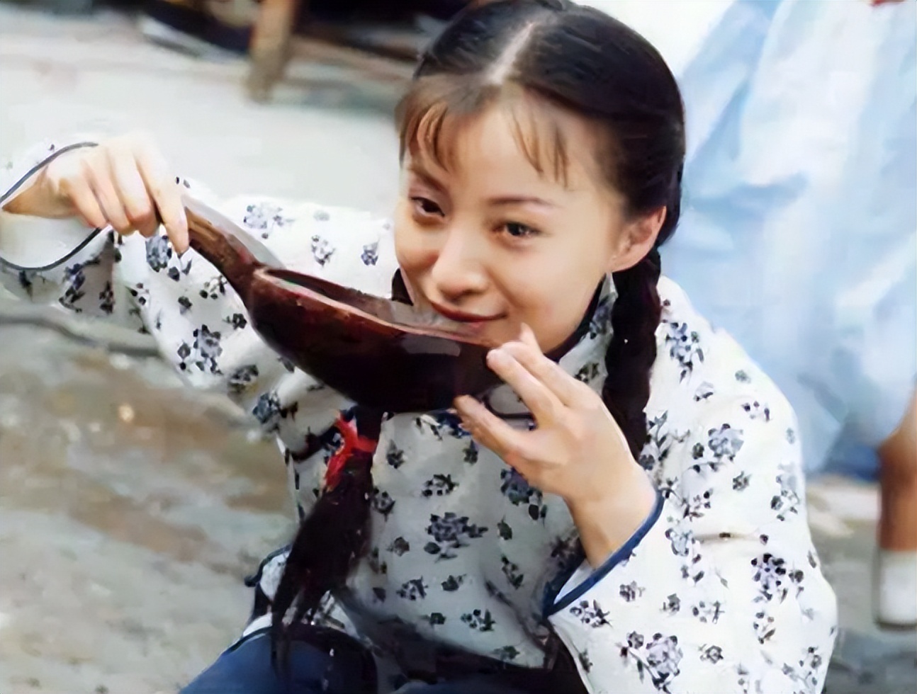 演员徐露:嫌丈夫丑不要孩子,丈夫给她245万,生下女儿后怎样了