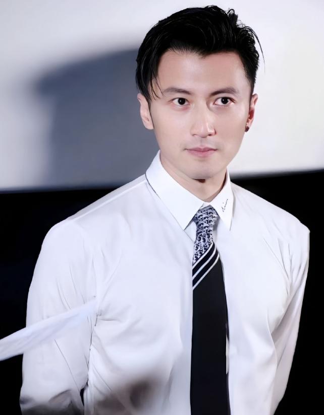 王菲也没想到，谢霆锋会因《镖人》吴京的一个举动，落得口碑暴跌