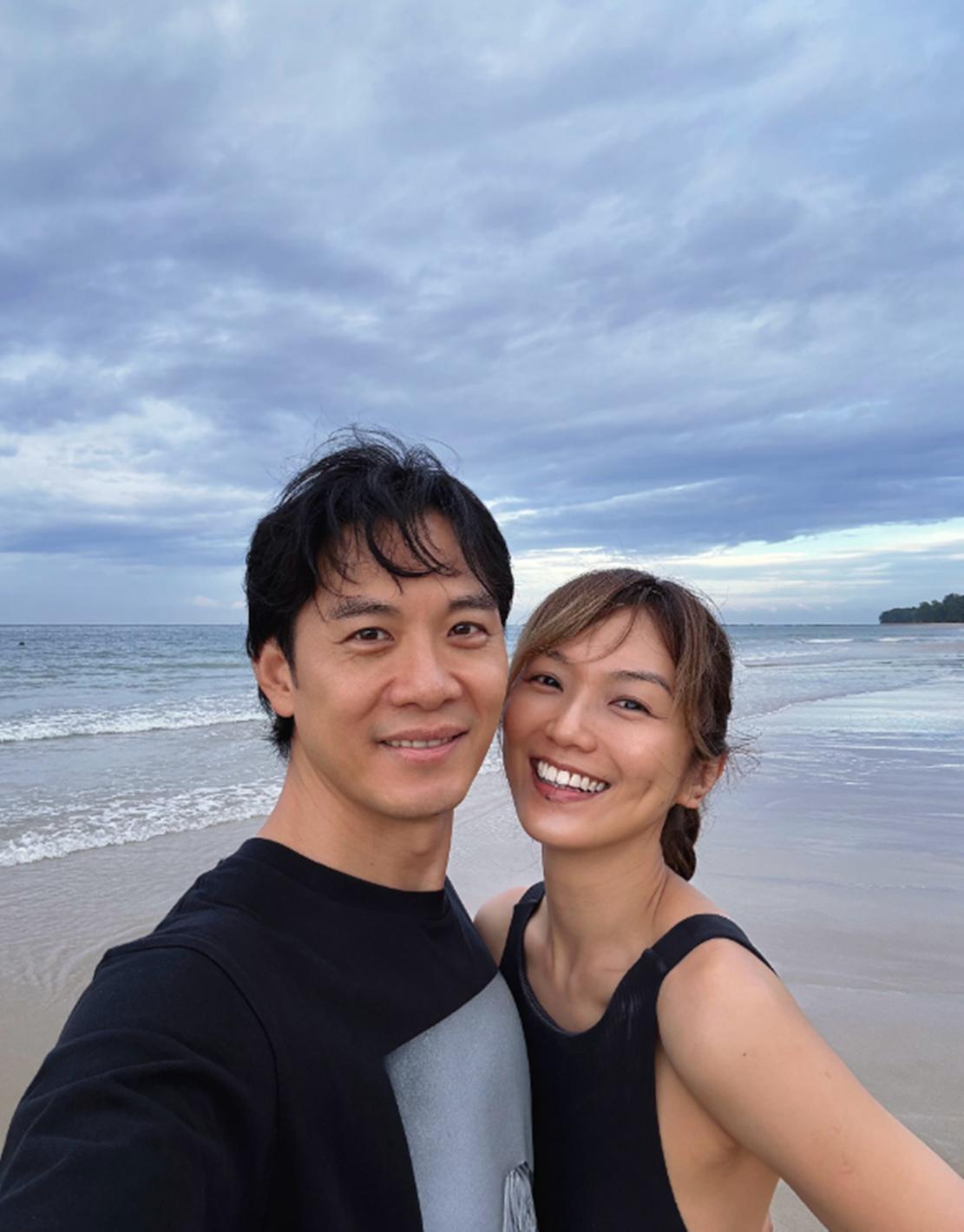 偶遇戚玉武一家四口，本人被评不好看很普通，女儿露脸长得很漂亮